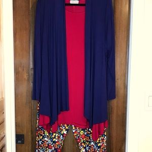 3 Piece Plus size Outfit + Bonus Holiday l…